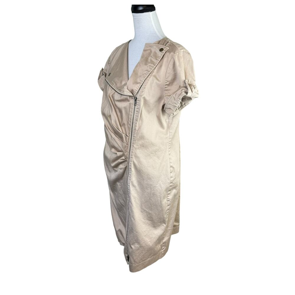 Chico’s Sz 2 Picture Perfect Azalea Khaki Full Zip Ruched Knee Length Dress - Picture 2 of 12